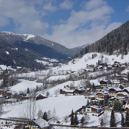 Landhaus Krenn Hotell Bad Kleinkirchheim Exteriör bild
