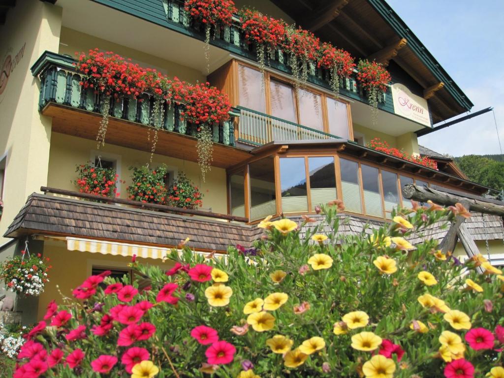 Landhaus Krenn Hotell Bad Kleinkirchheim Exteriör bild